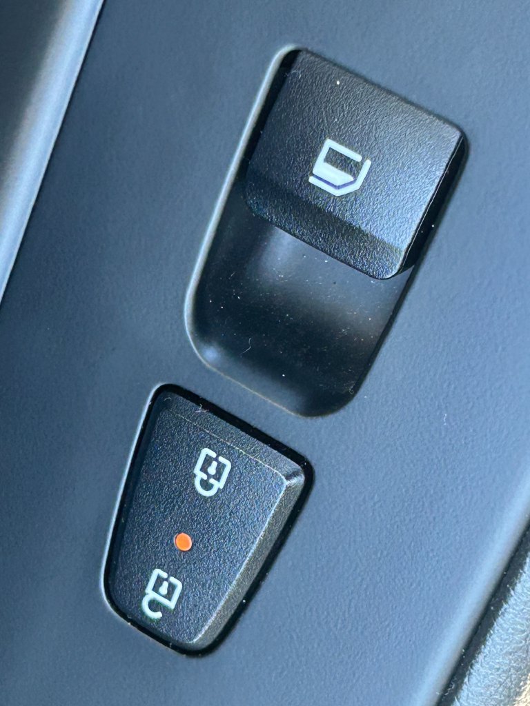 Used 2026 Hyundai Elantra Sport FWD image 31