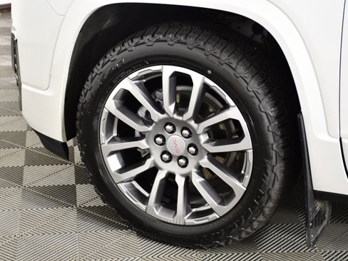 Used 2021 GMC Acadia Denali w/ Denali Ultimate Package AWD/4WD image 54