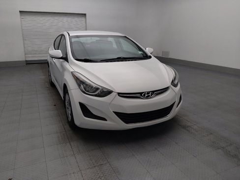 Used 2016 Hyundai Elantra SE FWD image 14