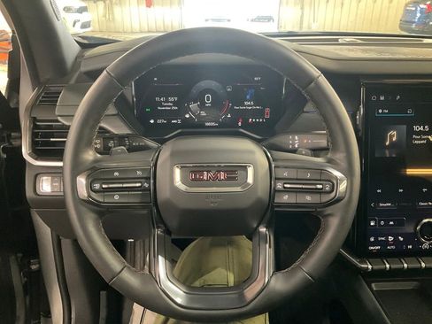 Certified 2024 GMC Acadia AT4 w/ Luxury Package image 15