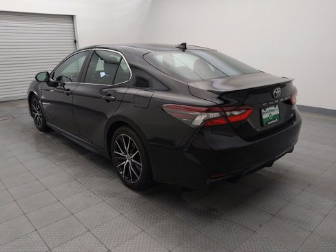 Used 2023 Toyota Camry SE image 5