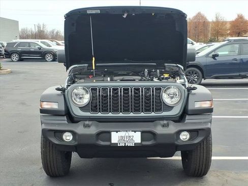 New 2026 Jeep Wrangler Sport AWD/4WD image 22