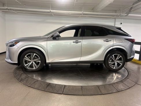 Used 2023 Lexus RX 350 Premium w/ Accessory Package AWD/4WD image 5