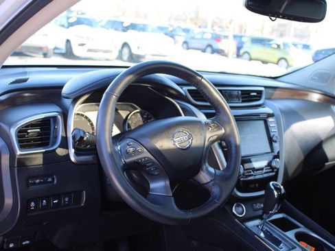 Used 2019 Nissan Murano Platinum image 18