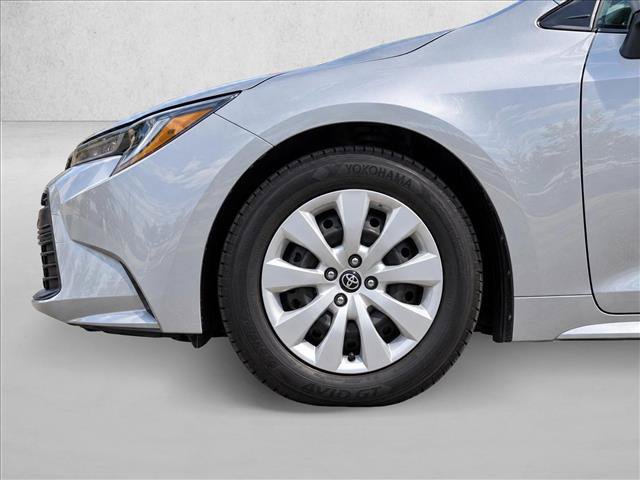 Used 2024 Toyota Corolla LE FWD image 15
