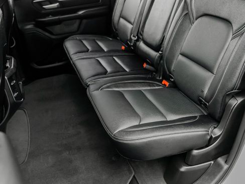 Used 2024 RAM 1500 Big Horn image 34