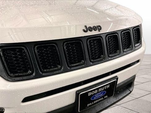 Used 2021 Jeep Compass Latitude AWD/4WD image 29