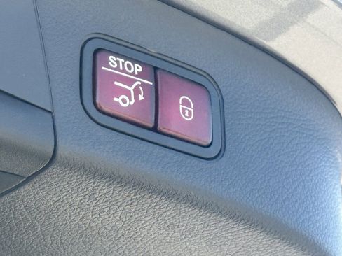 New 2025 Mercedes-Benz GLA 35 AMG 4MATIC image 15