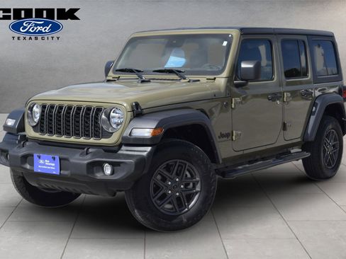 Used 2025 Jeep Wrangler Unlimited Sport AWD/4WD image 1