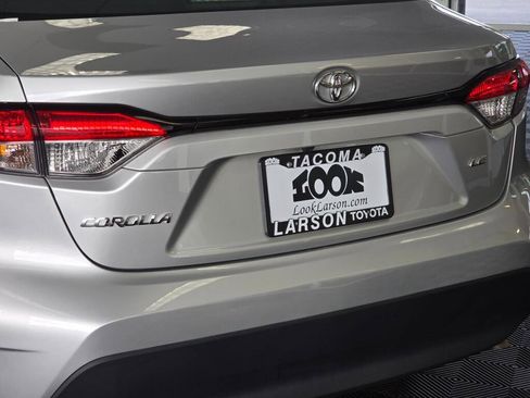 Used 2024 Toyota Corolla LE FWD image 12