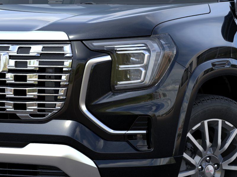 New 2027 GMC Terrain Denali w/ LPO, Floor Liner Package AWD/4WD image 12