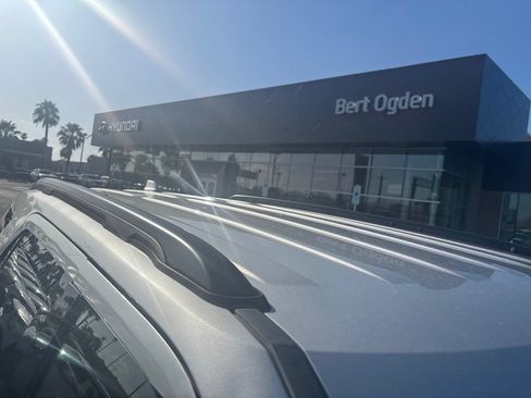 Used 2017 Ford Explorer FWD image 7