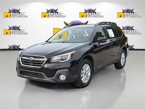 Used 2018 Subaru Outback 2.5i Premium image 1
