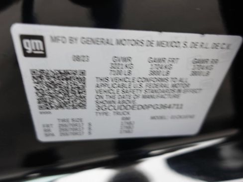 Used 2023 Chevrolet Silverado 1500 LT w/ Protection Package image 19