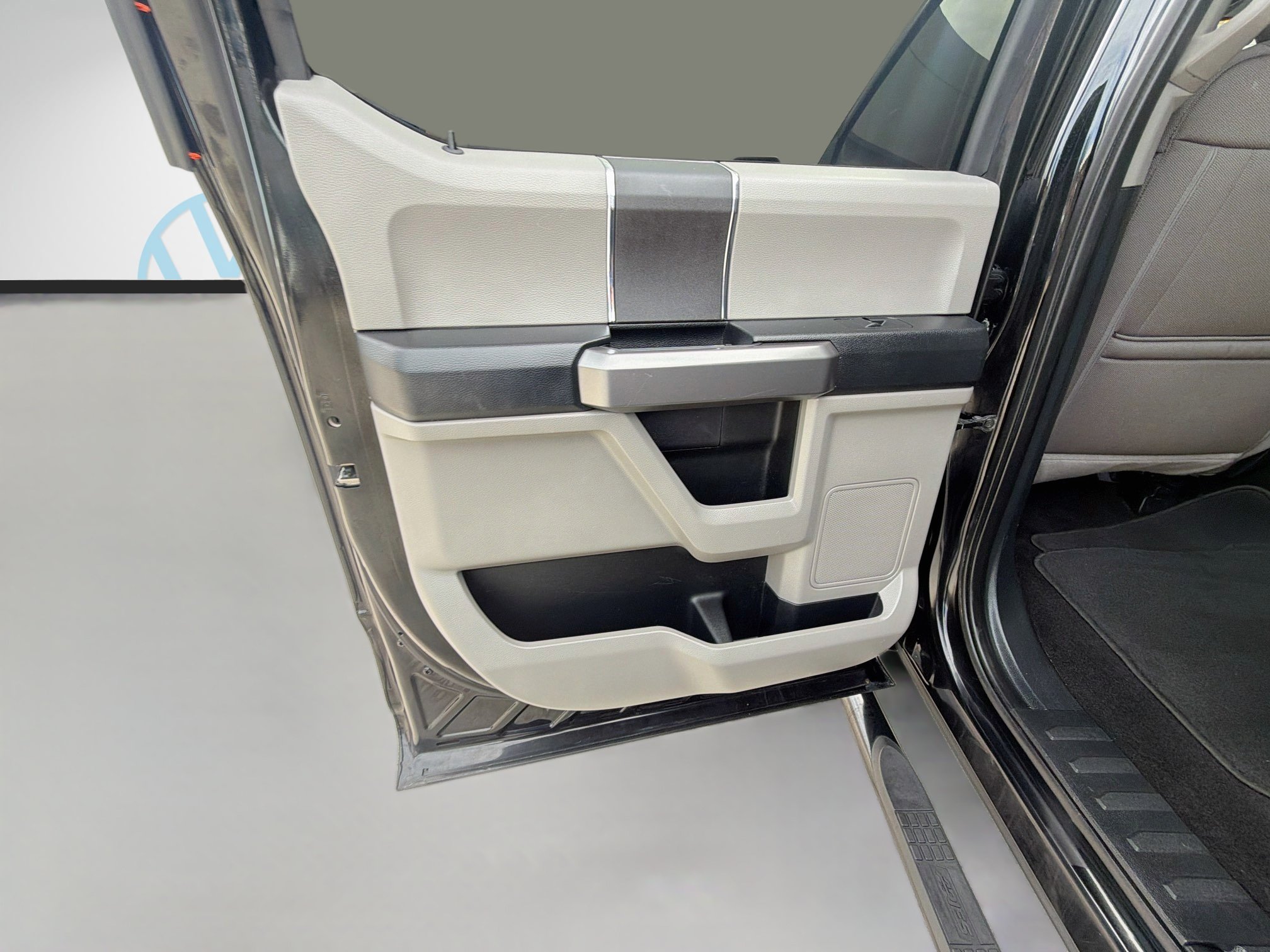 Used 2019 Ford F150 XLT AWD/4WD image 24