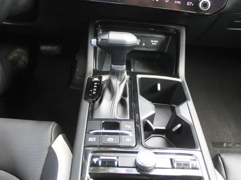 Used 2025 Kia K5 GT-Line w/ GT-Line Premium Package FWD image 33
