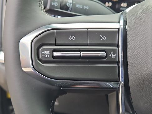 New 2026 GMC Canyon Elevation w/ Convenience Package AWD/4WD image 18