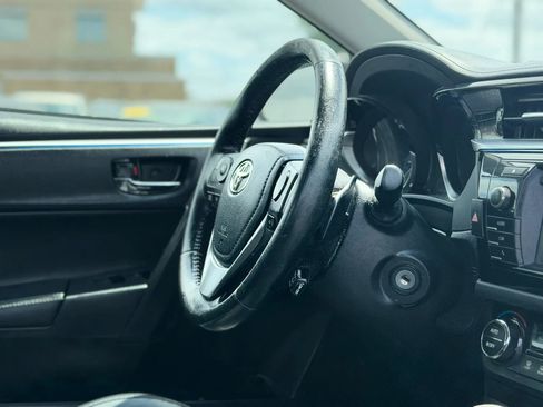 Used 2014 Toyota Corolla S FWD image 27