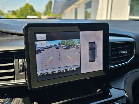 Used 2022 Ford Explorer ST-Line w/ Class IV Trailer Tow Package RWD image 25