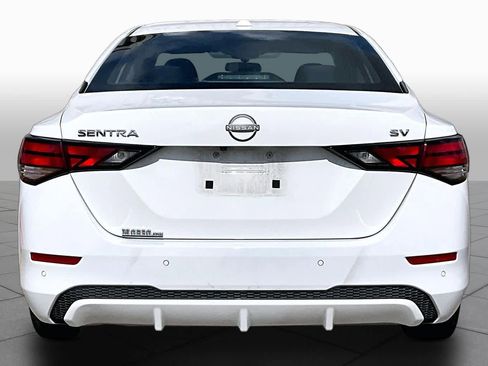 Used 2024 Nissan Sentra SV FWD image 5