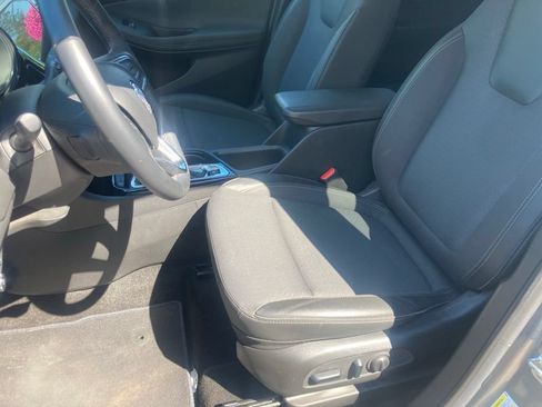 Used 2023 Buick Encore GX Select FWD image 21