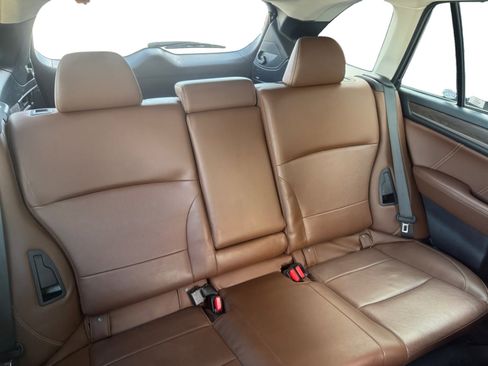 Used 2019 Subaru Outback 3.6R Touring w/ Popular Package #3A image 17