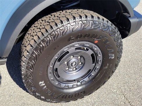 New 2025 Ford Bronco Badlands w/ Sasquatch Package AWD/4WD image 47