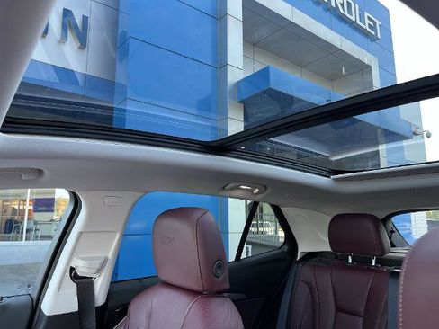 New 2025 Buick Envision Sport Touring image 4