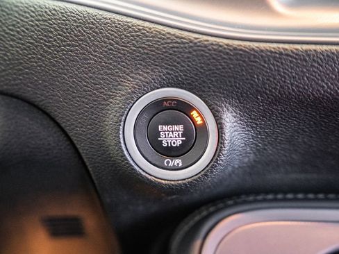 Certified 2023 Dodge Challenger SXT image 31