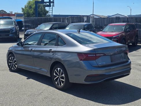 Used 2024 Volkswagen Jetta S FWD image 3