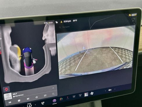 Used 2023 Tesla Model 3 Standard Range RWD image 21