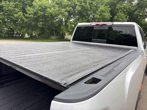 Used 2022 GMC Sierra 2500 Denali AWD/4WD image 14