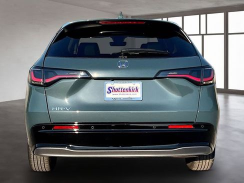 Certified 2024 Honda HR-V EX-L image 5