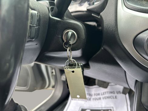 Used 2022 Chevrolet Colorado LT w/ Fleet Safety Package image 22