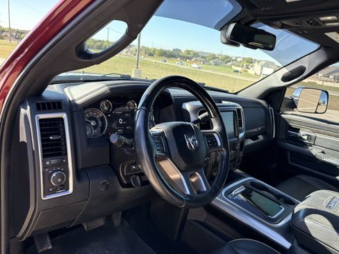 Used 2016 RAM 2500 Limited image 19