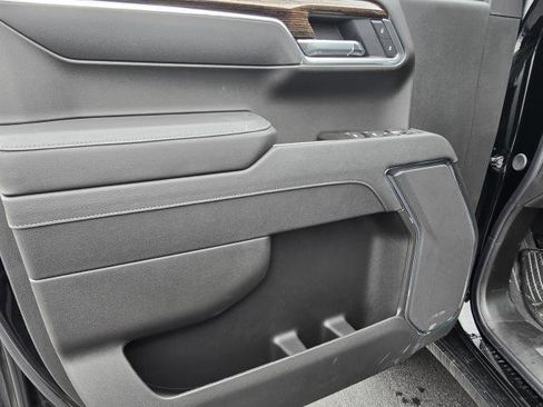 New 2026 GMC Sierra 1500 Elevation image 9