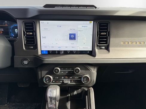 New 2026 Ford Bronco Badlands AWD/4WD image 11