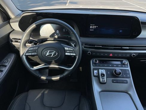 Used 2024 Hyundai Palisade SEL FWD image 11