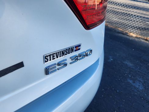 Used 2013 Lexus ES 350 image 18