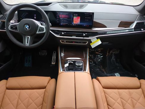 New 2026 BMW X5 M60i w/ Climate Comfort Package AWD/4WD image 15