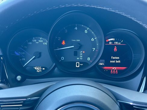 Certified 2026 Porsche Macan AWD/4WD image 24