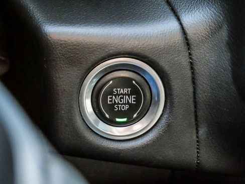 Used 2023 Chevrolet Tahoe RST image 31