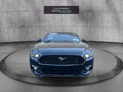 Used 2017 Ford Mustang Coupe RWD image 2