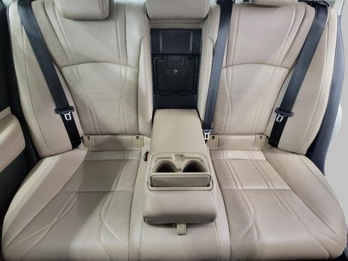 Used 2019 Lexus ES 350 w/ Accessory Package 2 image 23