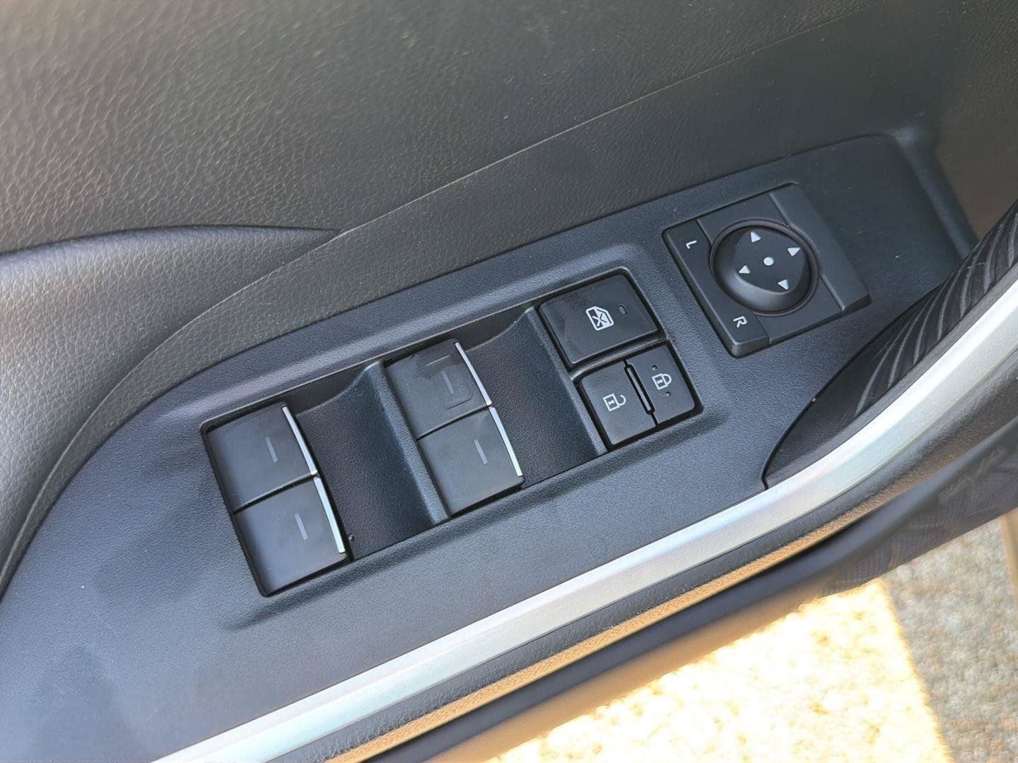 Certified 2022 Toyota RAV4 XLE FWD image 20