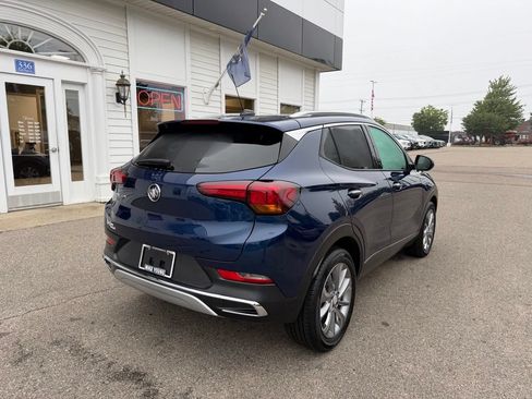 Used 2023 Buick Encore GX Essence w/ Experience Buick Package FWD image 5