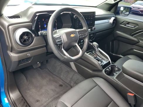 Used 2023 Chevrolet Colorado LT w/ LT Convenience Package III RWD image 18