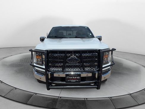 Used 2021 Ford F150 Lariat AWD/4WD image 2