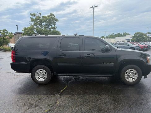 Used 2013 Chevrolet Suburban 2500 LT AWD/4WD image 16