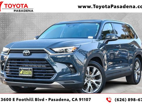 Used 2024 Toyota Grand Highlander AWD Hybrid image 1